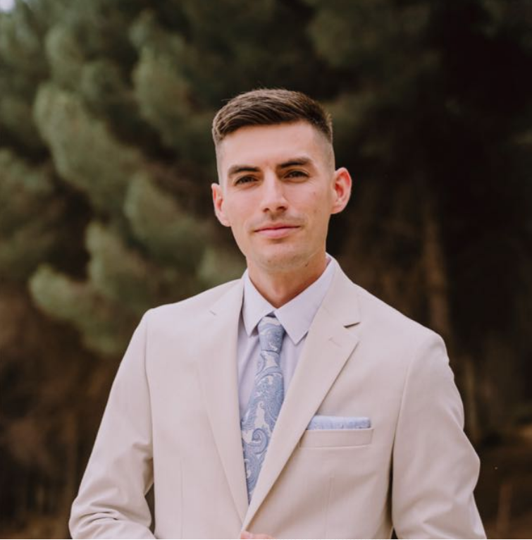 Joel Beck director de operaciones